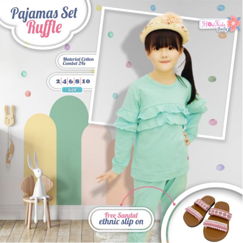 Setelan Anak Pajamas Perempuan 2_10 free sandal