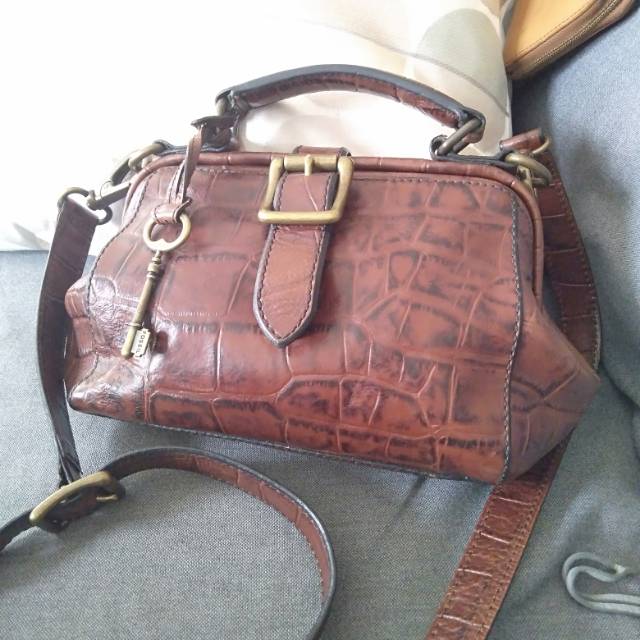 Fossil vrv croco frame prelove