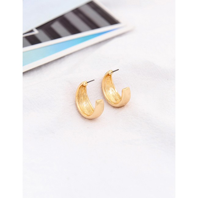 LRC Anting Tusuk Fashion Gold Alloy C-shaped Earrings F47031