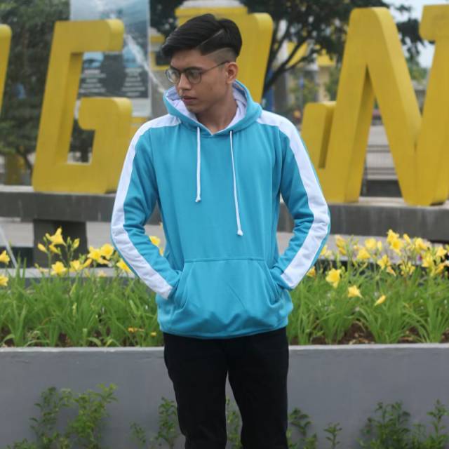 SWEATER BIRU STRIPE PUTIH CEWEK COWOK TERMURAH