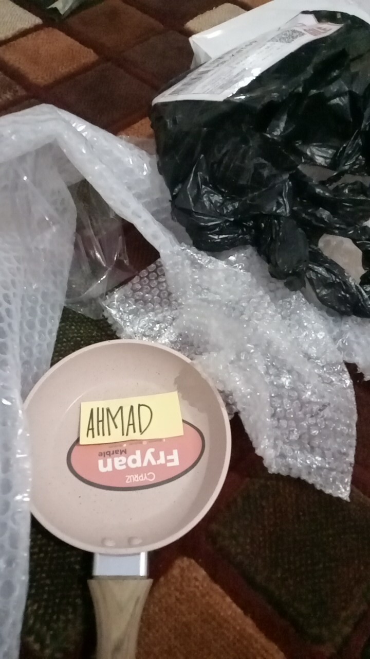 Fry Pan Wooden Touch