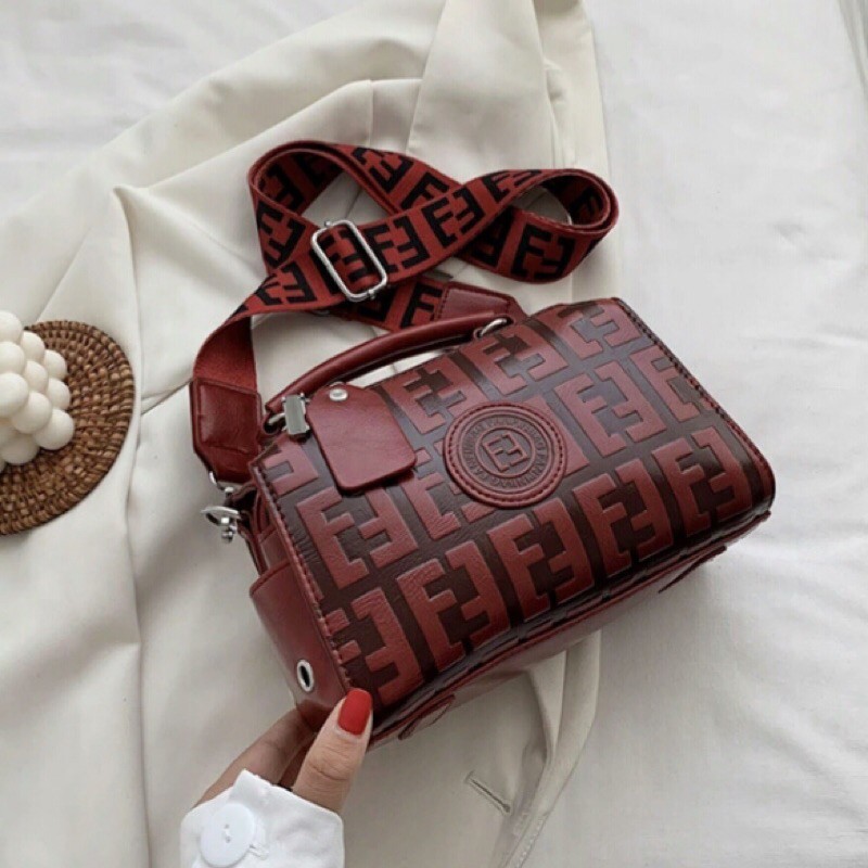 SG7399 syafniegalery tas selempang motif FF impor sling bag 3374