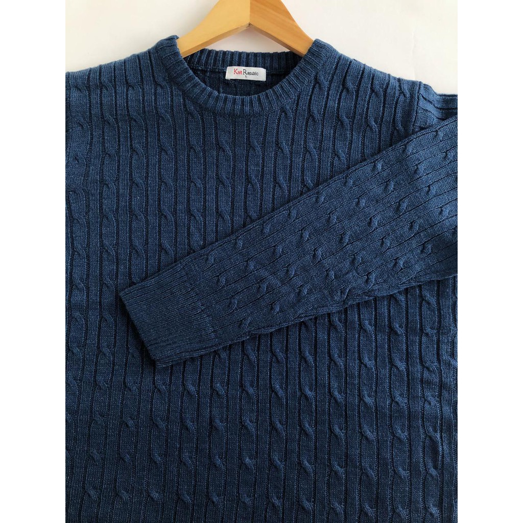 Elan Roundneck Cable Pullover