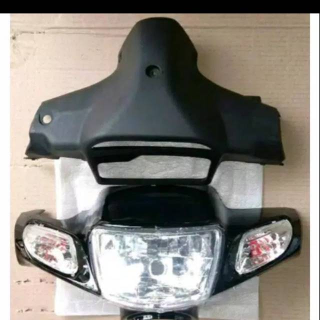 BATOK KEPALA FULL SET LAMPU SEIN
LAMPU DEPAN VEGA R LAMA