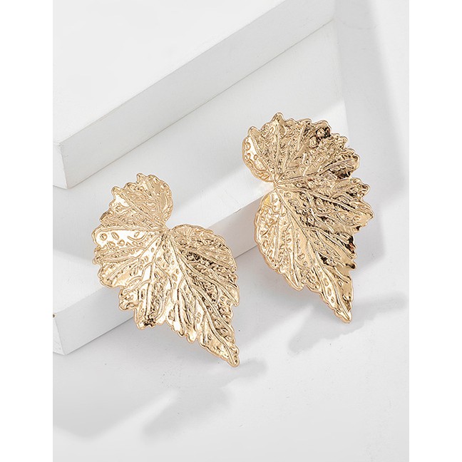 LRC Anting Tusuk Fashion Golden Leaf Relief Earrings D73513