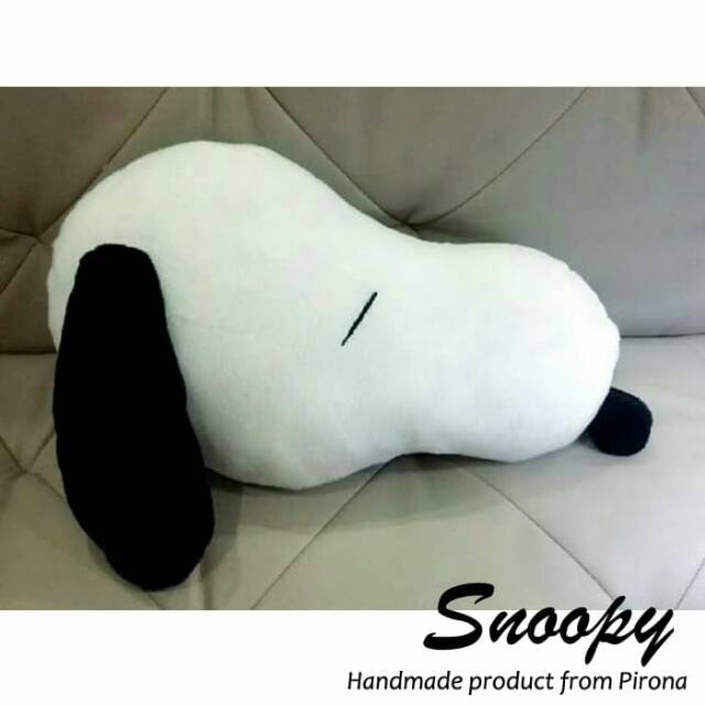 Bantal Boneka Handmade Karakter Snoopy
