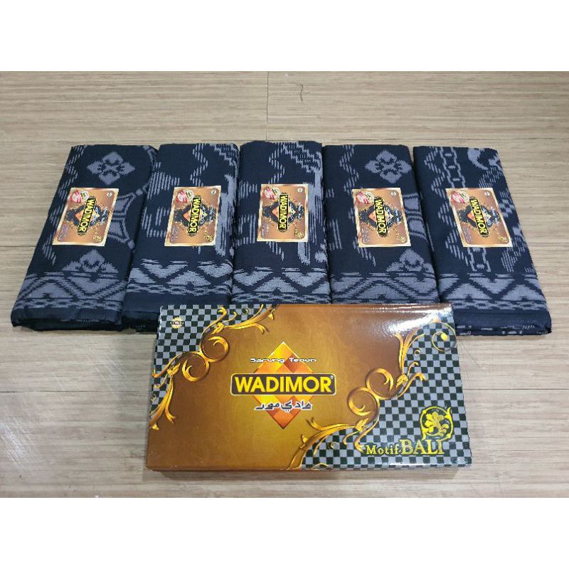 Sarung Wadimor Motif Bali Original Hitam - Kain Sarung Pria Tenun Tradisional Songket Batik Premium