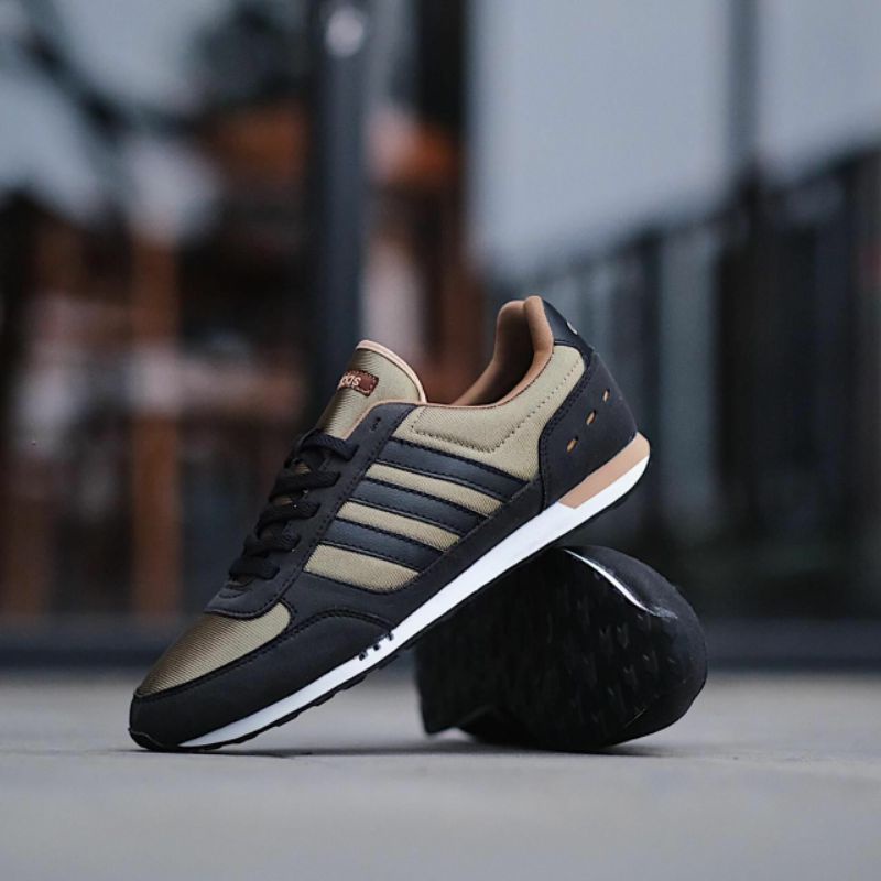 Adidas neo city racer original