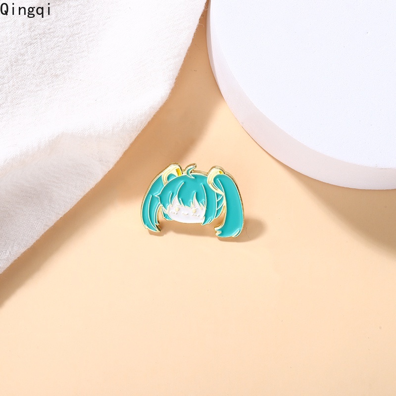 Bros Pin Enamel Desain Kartun Anime Penyanyi Ponytail Untuk Anak Perempuan