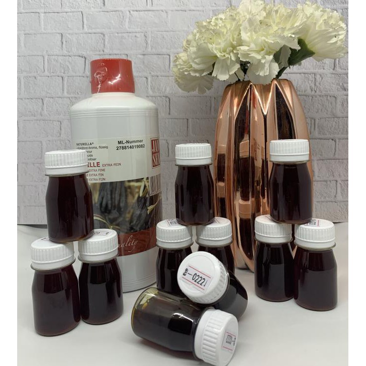 

BAHAN KUE VANILLA EXTRACT HALAL 40ML JANSEN PERISA MAKANAN & MINUMAN