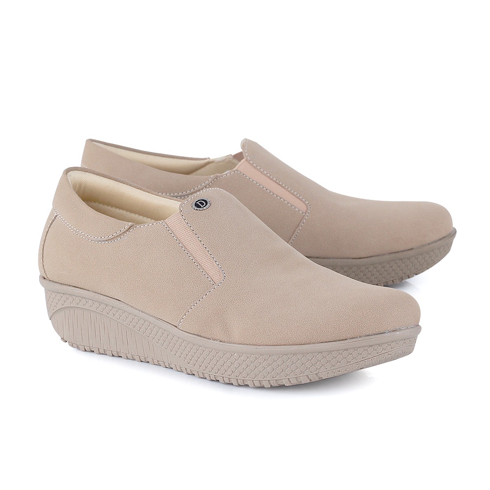 sepatu bustong wanita murah / sepatu bustong wedges / sepatu bustong slip on wanita murah / bustong wedges cewek LKR560