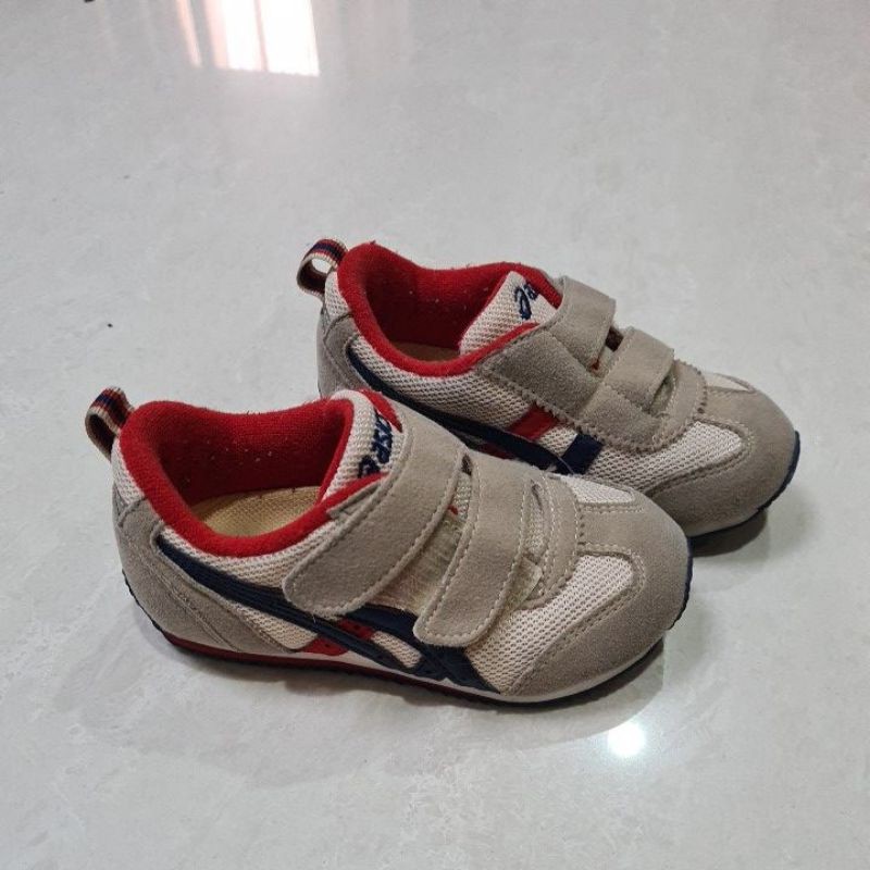 Preloved ORI Asics Kids Boys Shoes Sepatu Anak Laki Laki