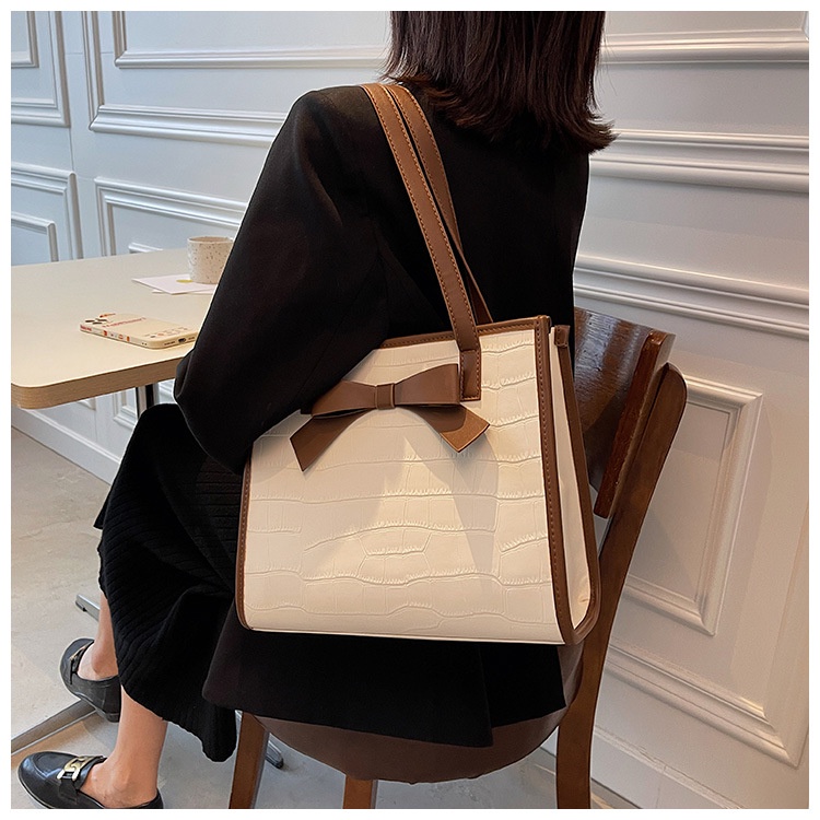 ( 2PC 1KG ) GTBI998879268 New Arrival  !!!  Tas Selempang Wanita Import  Premium Terbaru