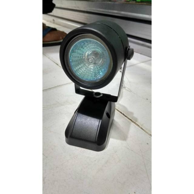 Kap lampu sorot tusuk halopika type MR 16