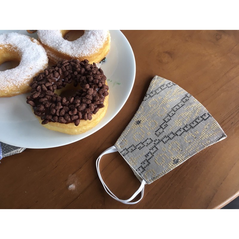 Masker Tenun Jayanagara Ethnic Craft