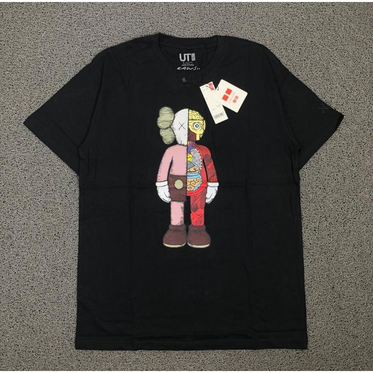 KAOS UNIQLO x KAWS (SUMMER UT GRAPHIC BLACK) - 100% COTTON - TERLARIS - TERMURAH