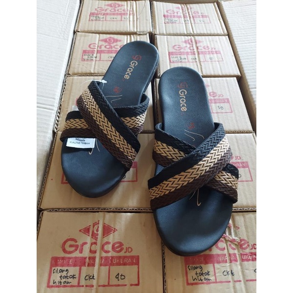 Sandal Grace ( Rajut Silang ) Coklat