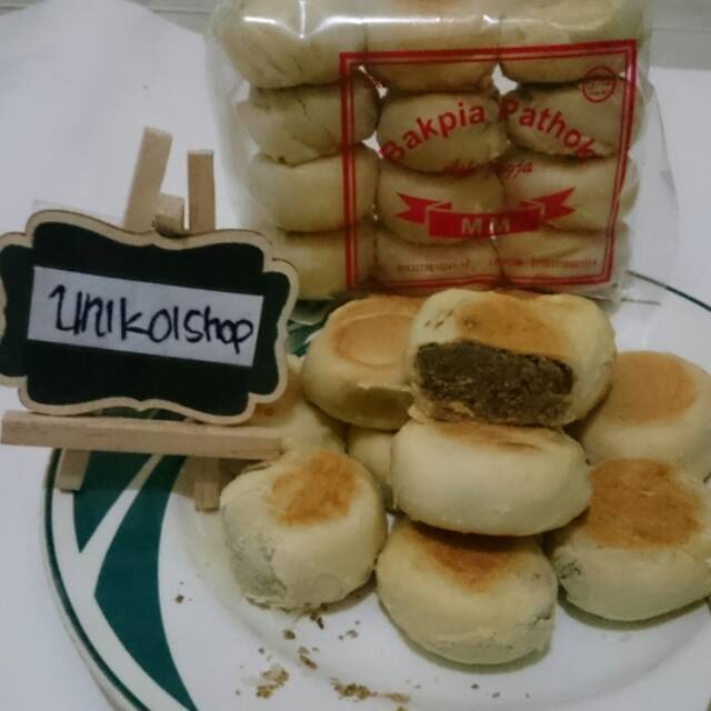 

Bakpia pathok khas jogja