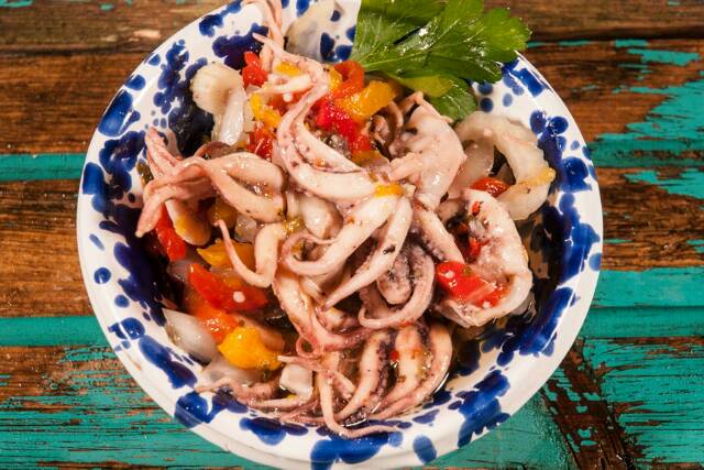 BABY OCTOPUS  Tako Flower 250 g | Bayi Gurita Mini Utuh | Boiled &amp; Fresh Frozen