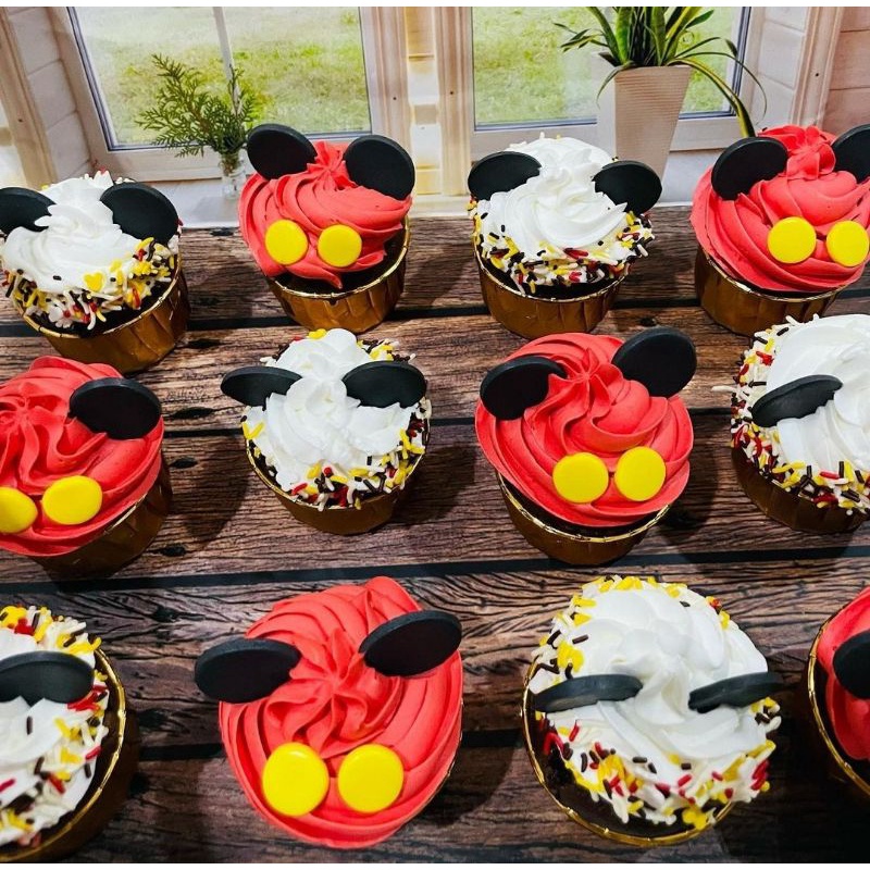 

6pcs butter cupcake