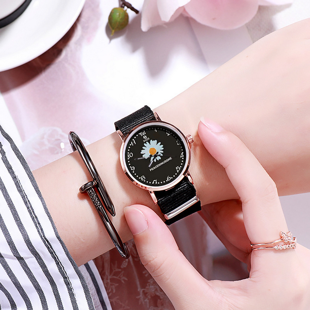 jam tangan Wanita Quartz Analog GD same paragraph Small Daisy Motif Kanvas Untuk Women Watch Set-1