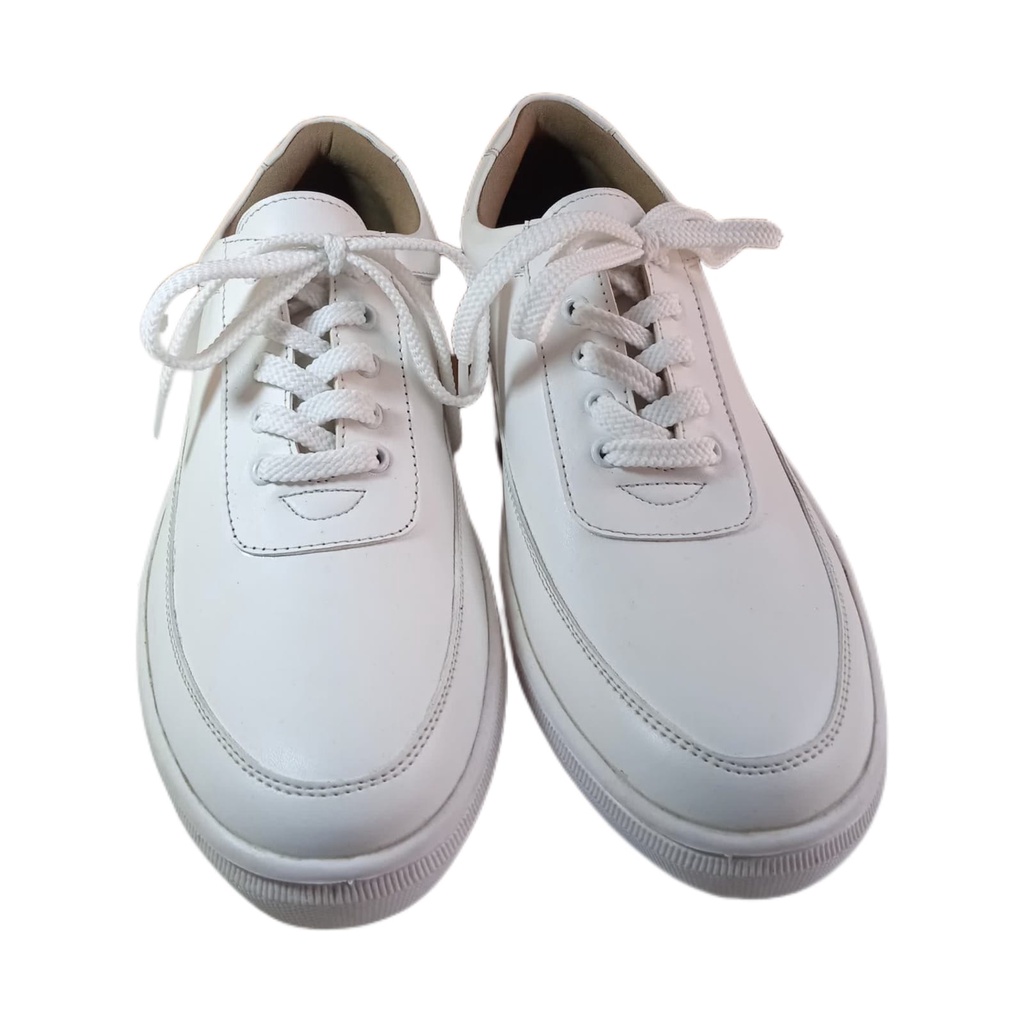 sneakers pria wanita terbaru//sepatu pria dan wanita murah//sepatu ascho full white