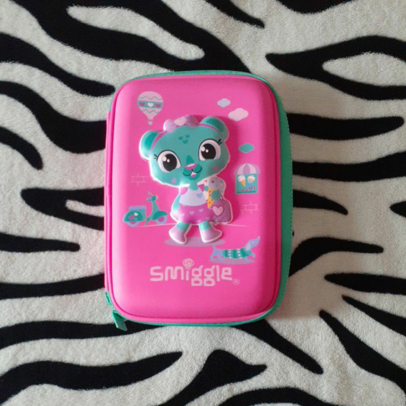 

smiggle (ori) pink pencil case new