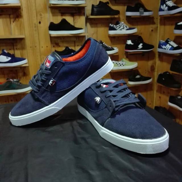 SEPATU AWESOME TOMS NAVY