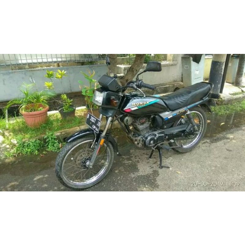 STRIP STIKER GL PRO 1992 SILVER HIJAU