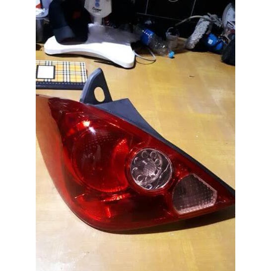 STOPLAMP NISSAN LATIO ORIGINAL