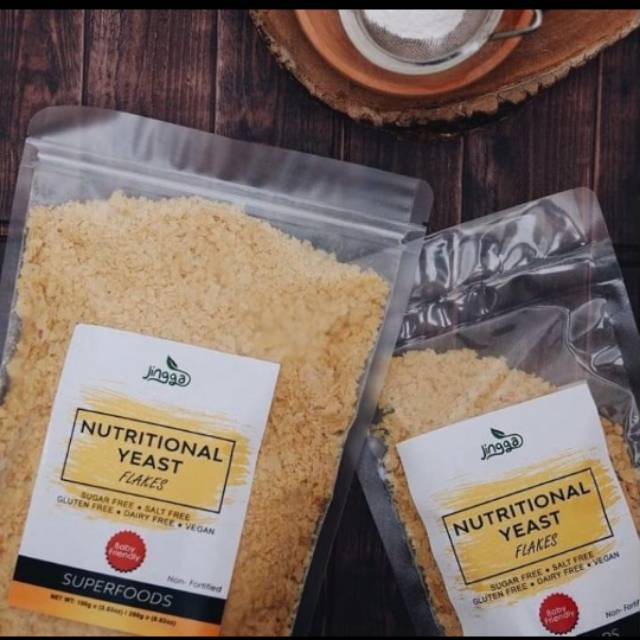 

Nutritional Yeast Flakes by jingga