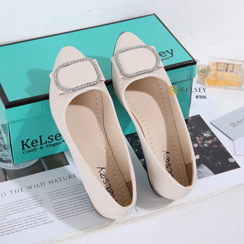 Kelsey Sepatu Flat Shoes Wanita BTS56