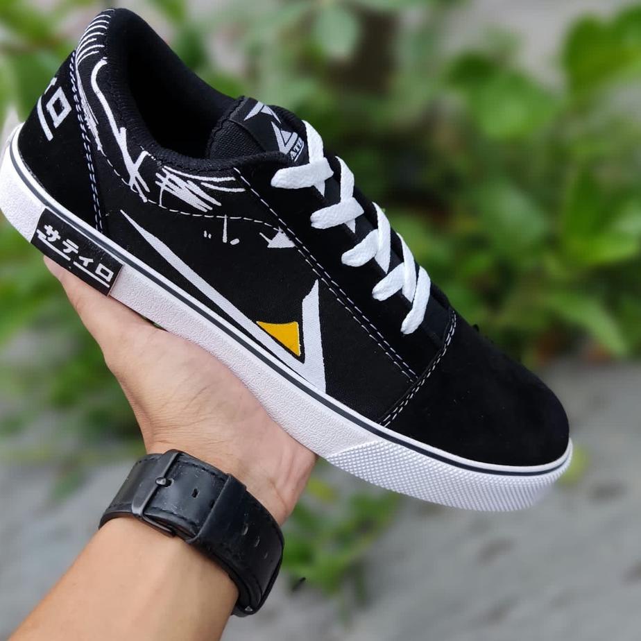 Sale Sepatu sneakers grade orijinal spatu sekolah kuliah model Zatiro Ori White Black keren design T