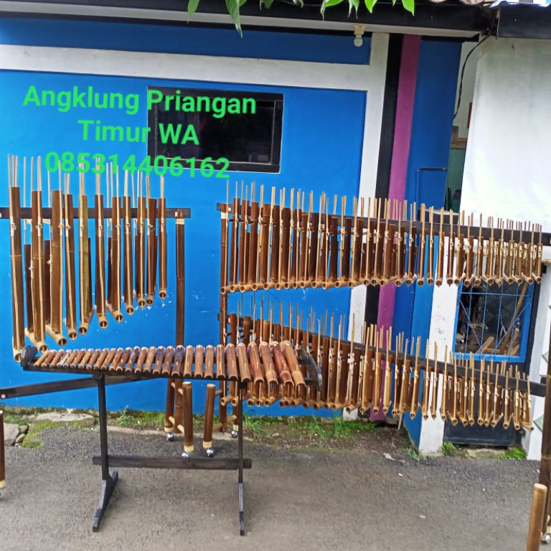 Angklung Arumba sedang