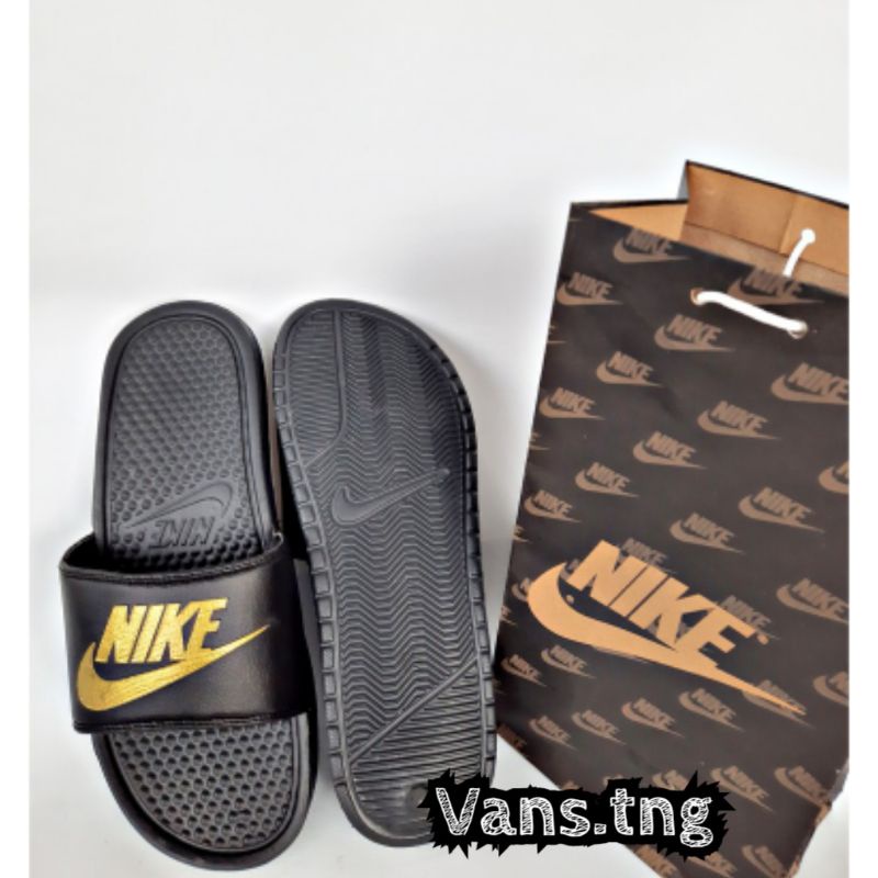 Sandal Slide Nike Bennasi gold /sandal Casual Nike Bennasi / Sandal Flip-Flop Nike Bennasi Gold / Sendal Slop Pria wanita