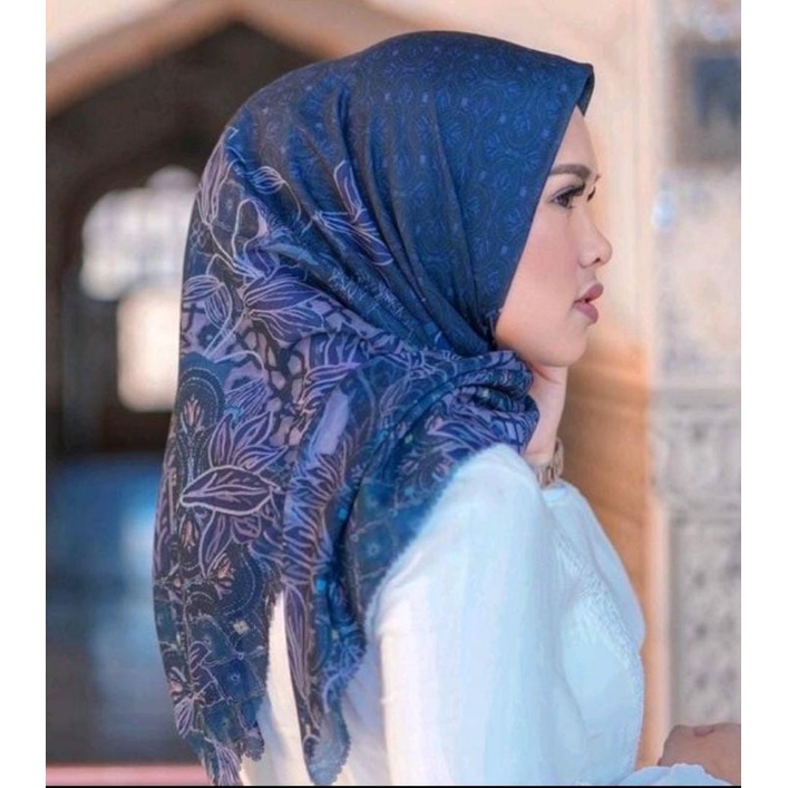 Buttonscarves Preloved Maharani Navy Promo