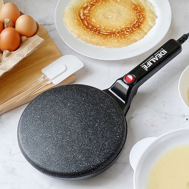 Idealife IL-205S Panci Untuk Membuat Crepes Menjadi Lebih Mudah