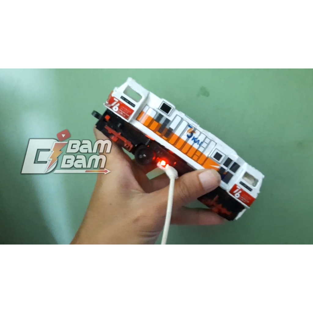 Mainan Kereta Api // LOKOMOTIF CC206 DOUBLE DINAMO bisa di Cas - Bibam Bibam