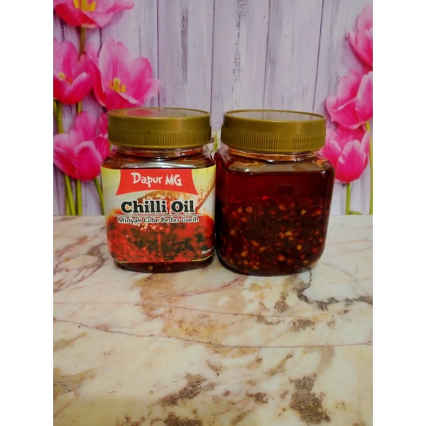 

chili oil 200ml , minyak cabe dimsum