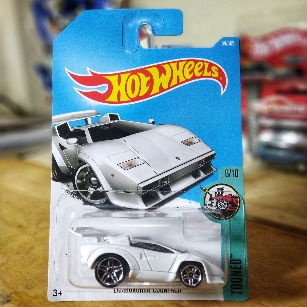 hot wheels lamborghini countach tooned