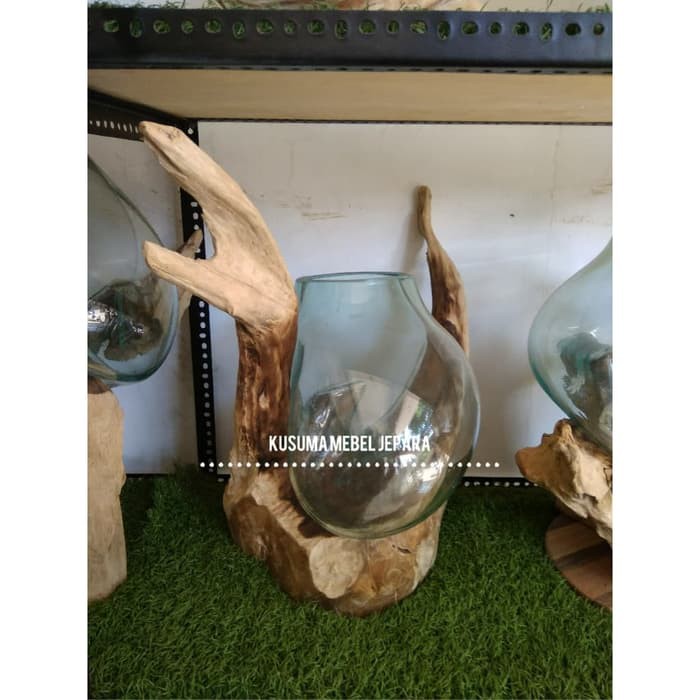 Pot Kaca Hias Kayu Jati Erosi Kode 004 A (Tinggi 65cm)