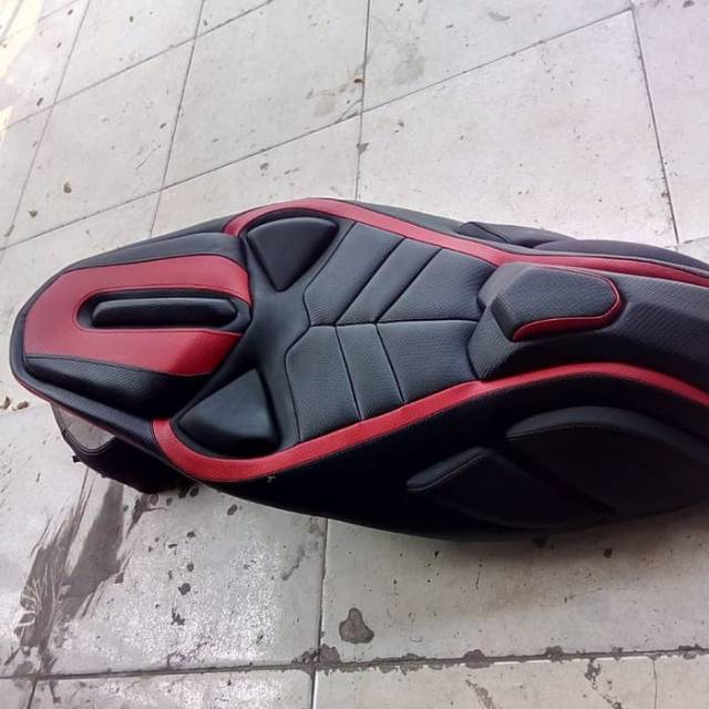 Jok Vario 125 led full Mbtech - Jok honda Vario 150 modifikasi MBtech - Jok motor Vario 125 led/150 