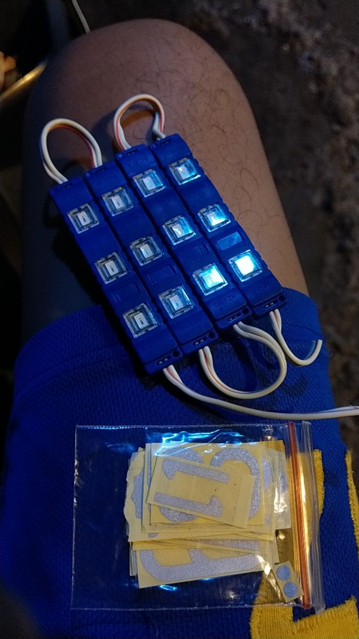 Led Strip 3 Titik Hpl Universal Waterproof