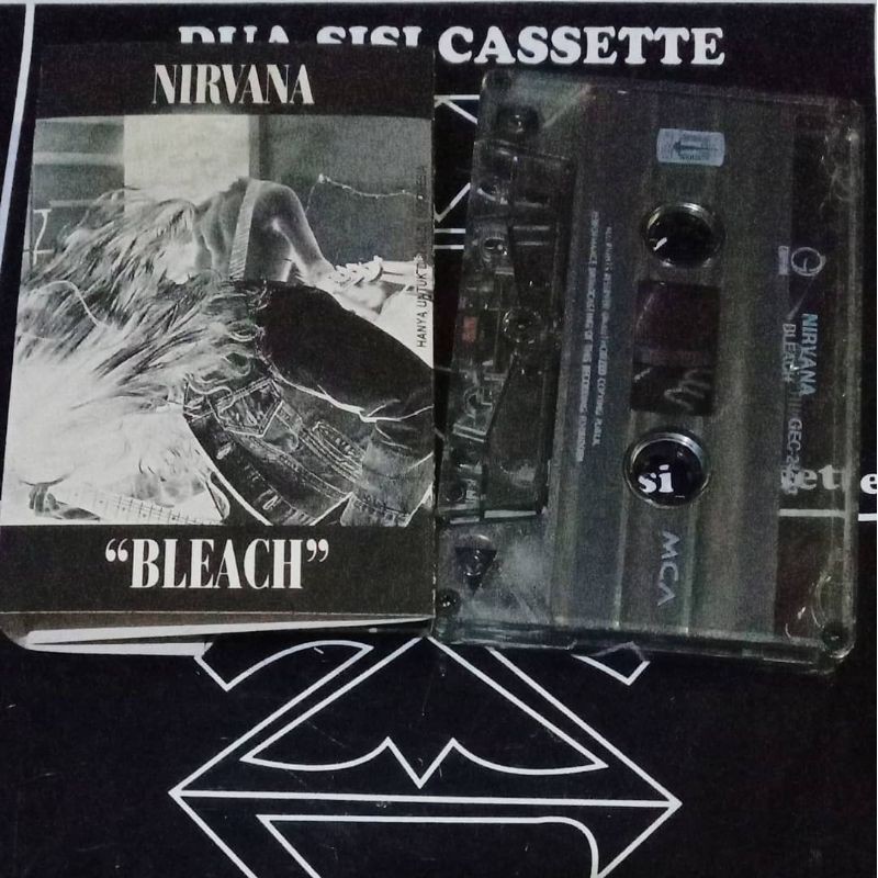Kaset pita nirvana - bleach