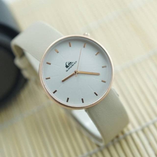Jam tangan wanita/cewek quiksilver kulit