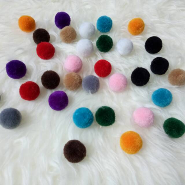 pom pom hiasan aksesoris kalung anting baju 3.5 cm