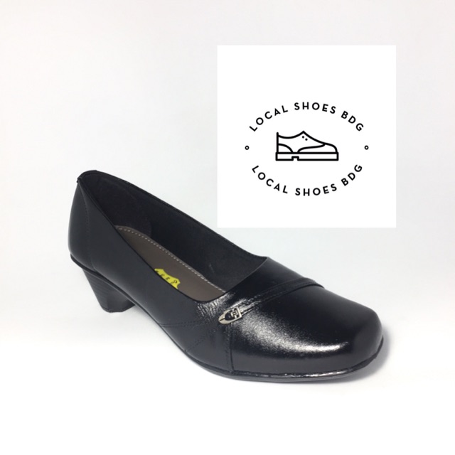 SEPATU PANTOFEL WANITA SUNTOUR PFK 502