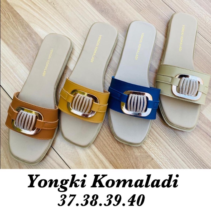 sandal yongki komaladi cantik