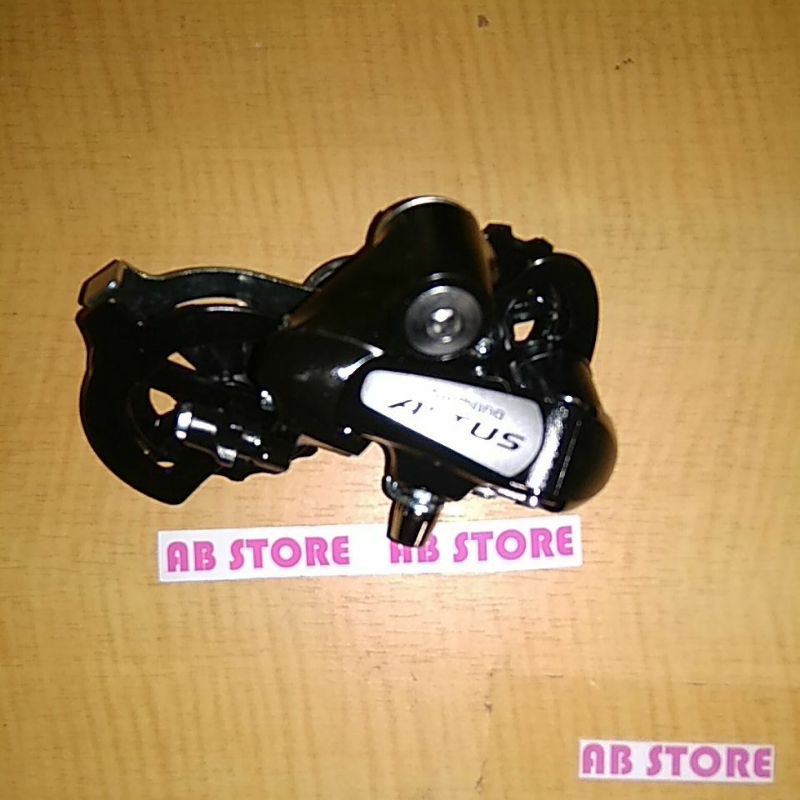 RD Shimano Altus M310 8 Speed. Rear derailleur Shimano Altus
