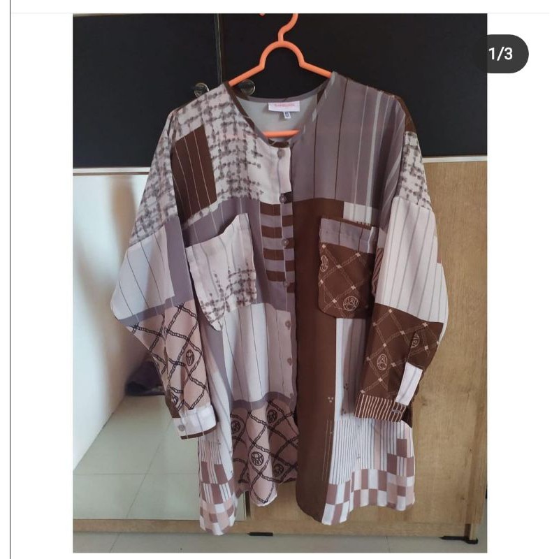 Ukara Top Ria Miranda